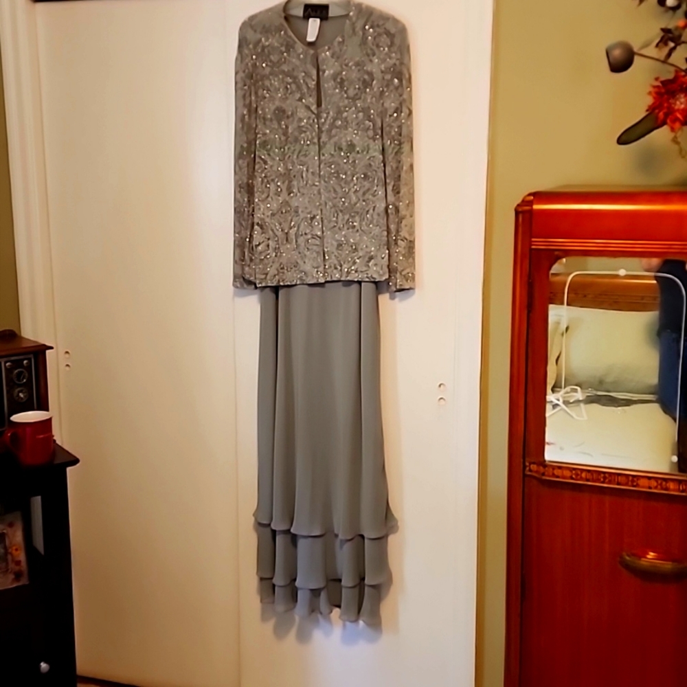 Alex size 14 green